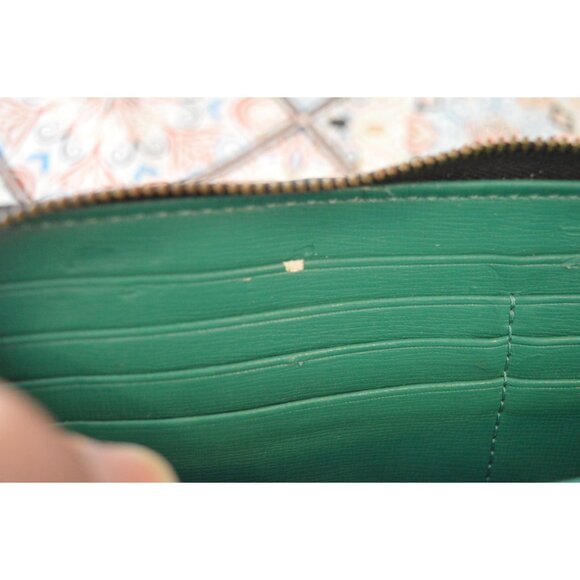 Fossil Wallet Black Leather Zip Around Accordion Wristlet Kelly Green Interior - Picture 6 of 11